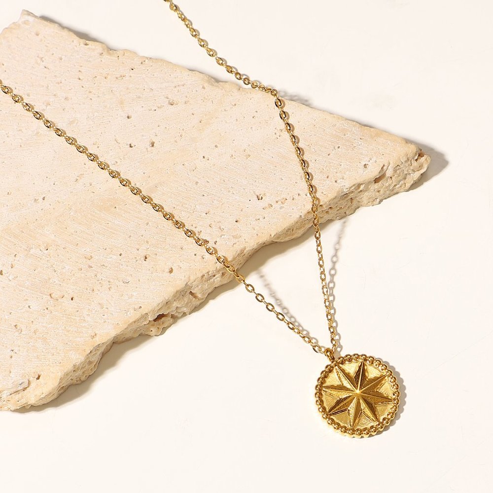 Nora Necklace - Picture 4 of 5